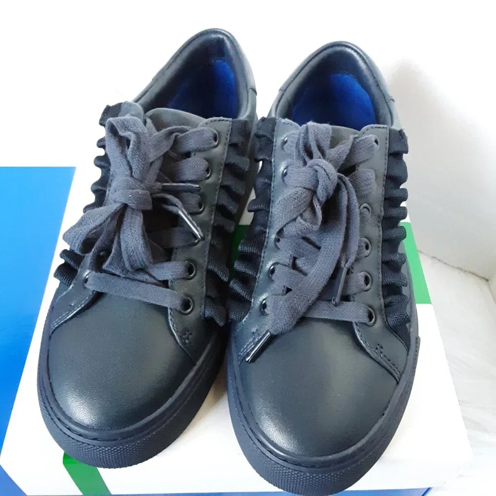 Tory Burch Sport Navy Ruffle Sneakers Round Toe Leather Shoes size 5M